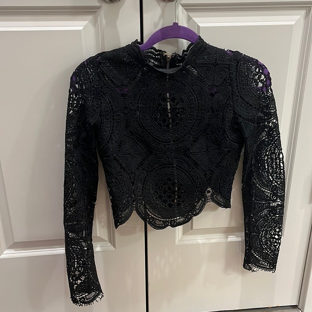 trendy top